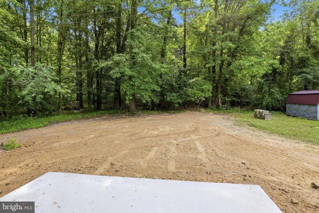 1354 COLLEGE RD, Dover, DE 19904