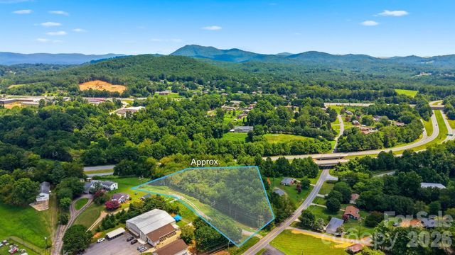 212 Joyceton Church Road SW, Lenoir, NC 28645