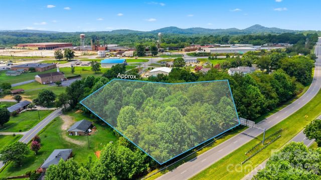 212 Joyceton Church Road SW, Lenoir, NC 28645