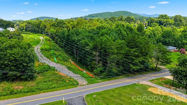 212 Joyceton Church Road SW, Lenoir, NC 28645