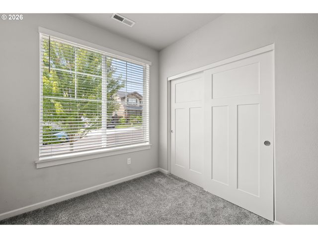 4240 Sw MAWRCREST Ave, Gresham, OR 97080