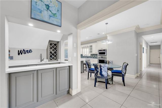 2405 El Encino Drive, Mission, TX 78573