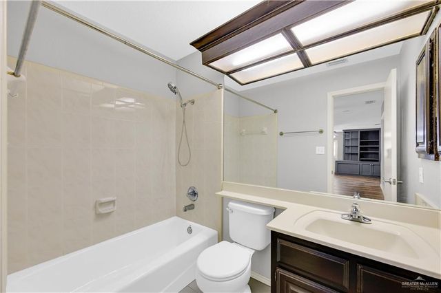 2405 El Encino Drive, Mission, TX 78573