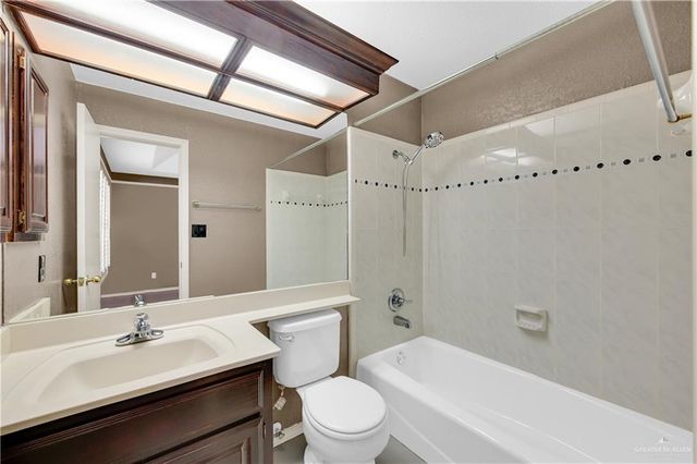 2405 El Encino Drive, Mission, TX 78573