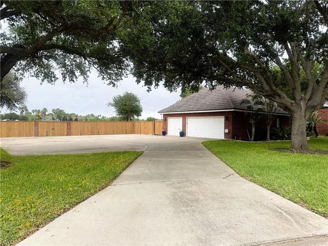2405 El Encino Drive, Mission, TX 78573