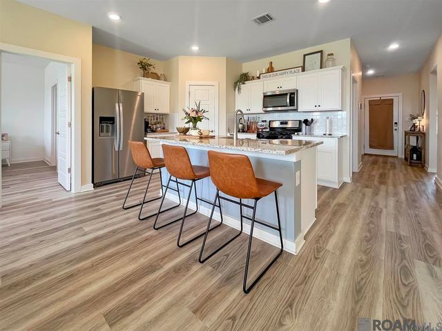 12850 Silverbell Ave, Denham Springs, LA 70726