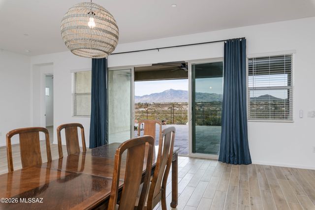 12840 E Tortoise Pointe Drive, Vail, AZ 85641