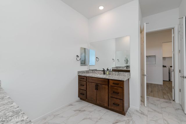 12840 E Tortoise Pointe Drive, Vail, AZ 85641