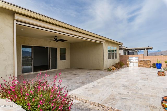 12840 E Tortoise Pointe Drive, Vail, AZ 85641