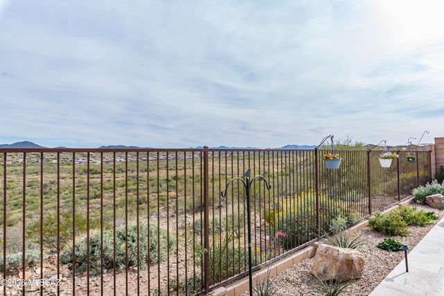 12840 E Tortoise Pointe Drive, Vail, AZ 85641