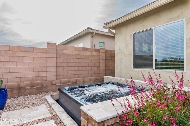 12840 E Tortoise Pointe Drive, Vail, AZ 85641