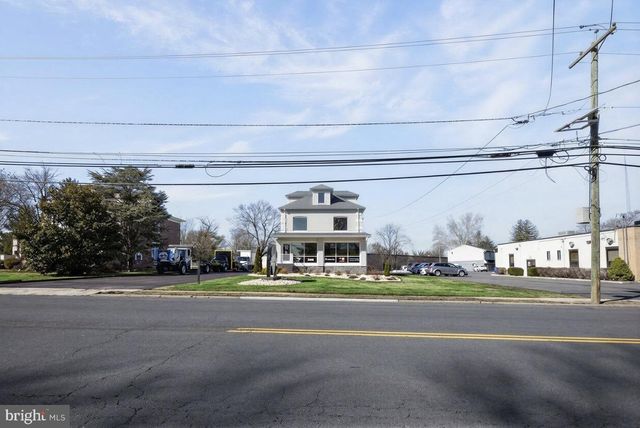 209 LAWRENCE RD, Lawrence Township, NJ 08648