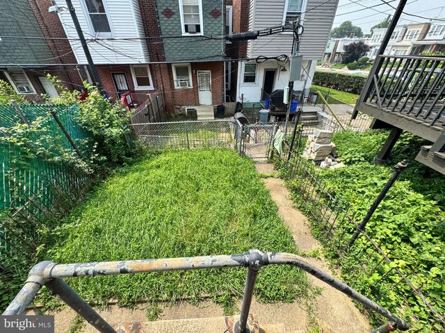 194 FERN ST, Philadelphia, PA 19120