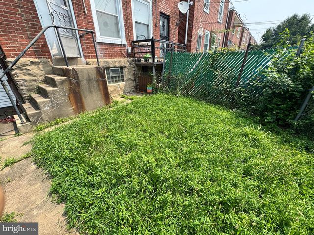 194 FERN ST, Philadelphia, PA 19120
