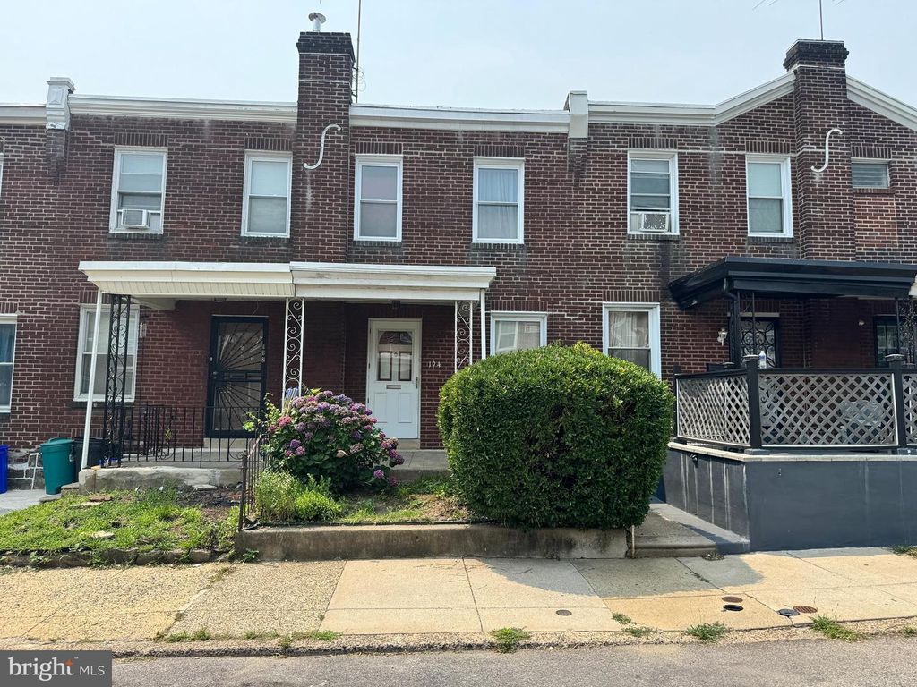 194 FERN ST, Philadelphia, PA 19120
