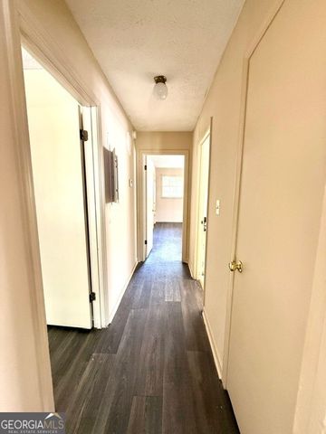 1050 Chestnut Oak Court NE A & B, Conyers, GA 30012