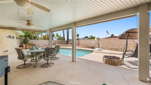 42162 Carnegie, Hemet, CA 92544