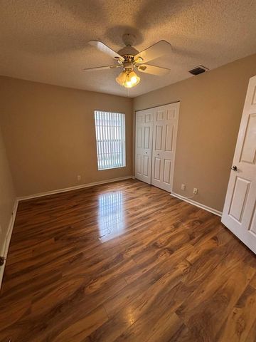 8410 Cargill Point, West Palm Beach, FL 33411
