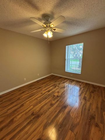 8410 Cargill Point, West Palm Beach, FL 33411