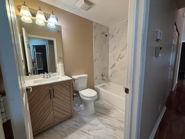 8410 Cargill Point, West Palm Beach, FL 33411