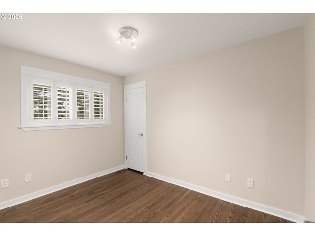 4535 Sw LAURELWOOD Ave, Portland, OR 97225