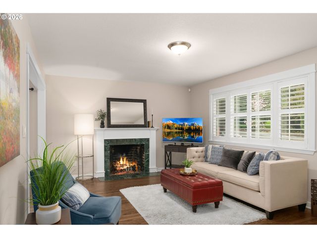 4535 Sw LAURELWOOD Ave, Portland, OR 97225