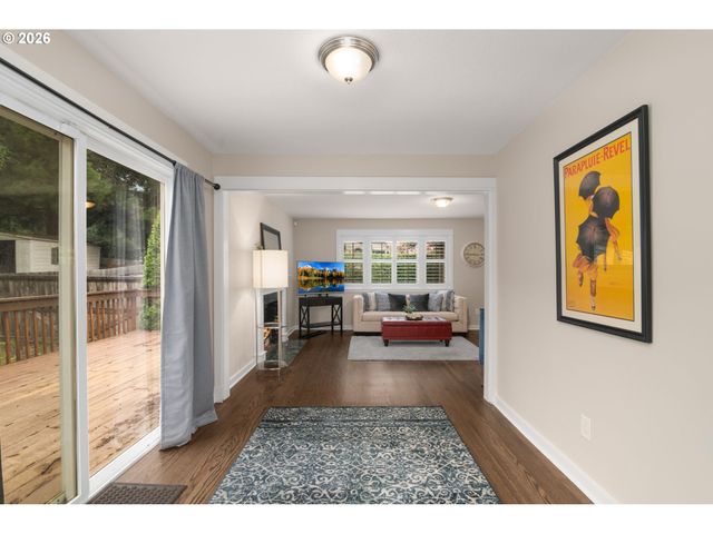 4535 Sw LAURELWOOD Ave, Portland, OR 97225