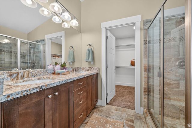 4122 W WALNUT CANYON LN, South Jordan, UT 84009