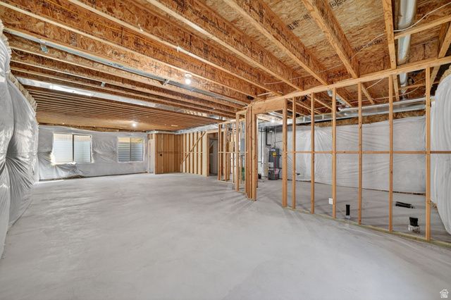 4122 W WALNUT CANYON LN, South Jordan, UT 84009