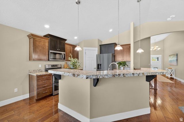 4122 W WALNUT CANYON LN, South Jordan, UT 84009