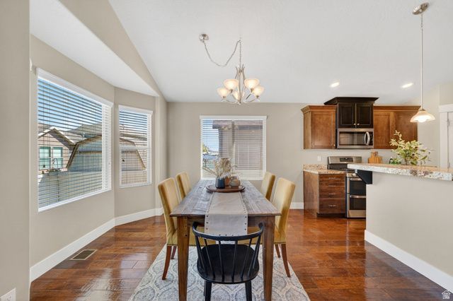 4122 W WALNUT CANYON LN, South Jordan, UT 84009