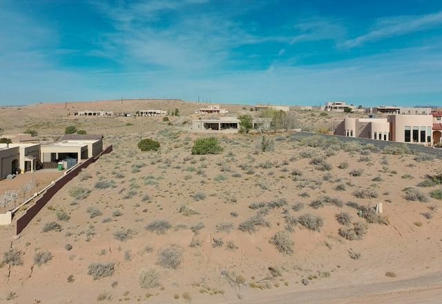 6104 Chayote Road NE, Rio Rancho, NM 87144