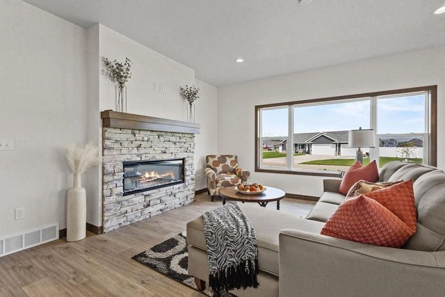 733 TAMBOUR COURT, De Pere, WI 54115