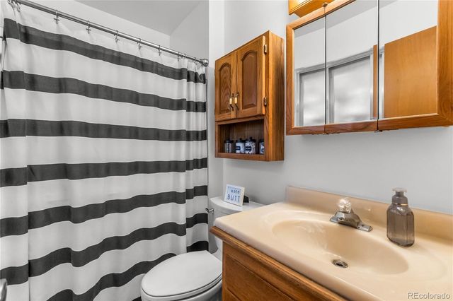 6295 S Humboldt Place, Centennial, CO 80121
