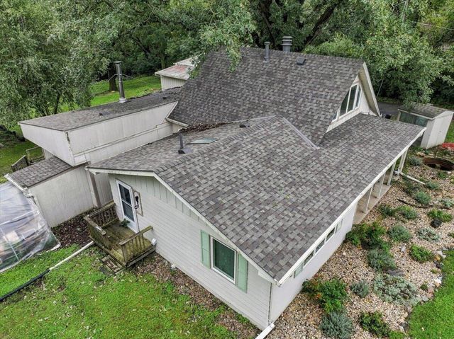 19715 PERRY Road, Council Bluffs, IA 51503
