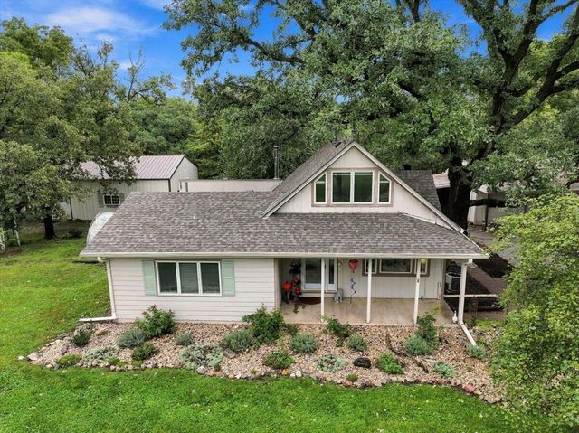 19715 PERRY Road, Council Bluffs, IA 51503