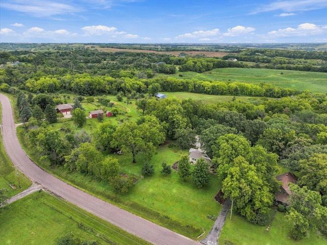 19715 PERRY Road, Council Bluffs, IA 51503