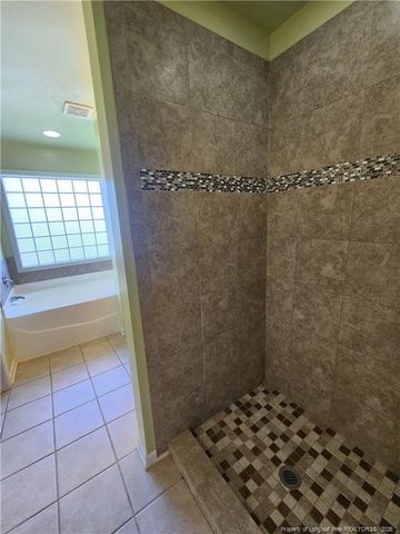 5716 SCARECROW Court, Fayetteville, NC 28314