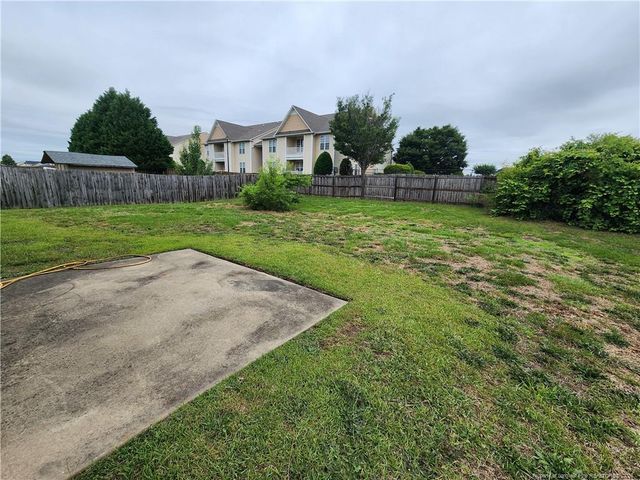 5716 SCARECROW Court, Fayetteville, NC 28314