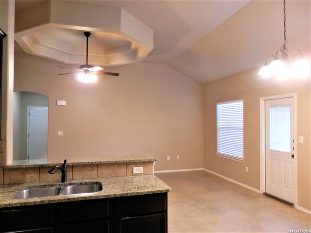 1071 Carolyn, New Braunfels, TX 78130