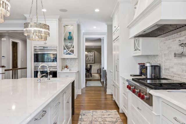 5228 Halifax Avenue S, Edina, MN 55424