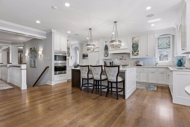 5228 Halifax Avenue S, Edina, MN 55424