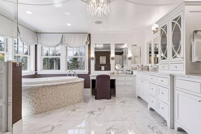 5228 Halifax Avenue S, Edina, MN 55424