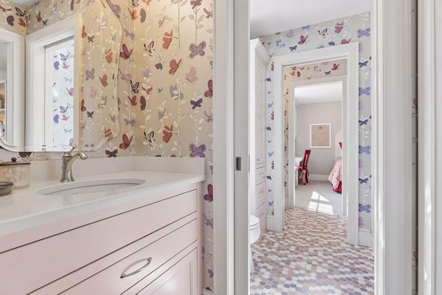 5228 Halifax Avenue S, Edina, MN 55424