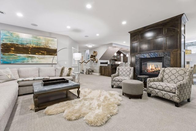 5228 Halifax Avenue S, Edina, MN 55424