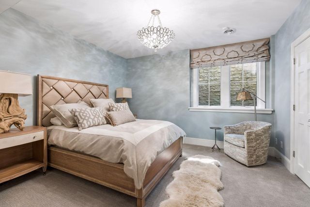 5228 Halifax Avenue S, Edina, MN 55424