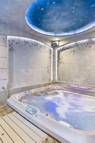 5228 Halifax Avenue S, Edina, MN 55424