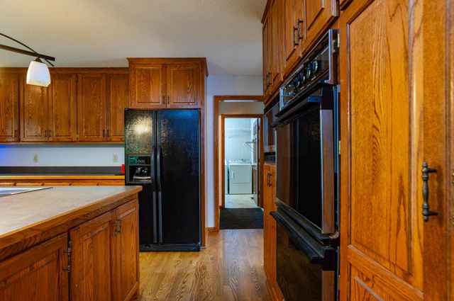875 Midwest Trail N, Lake Elmo, MN 55042