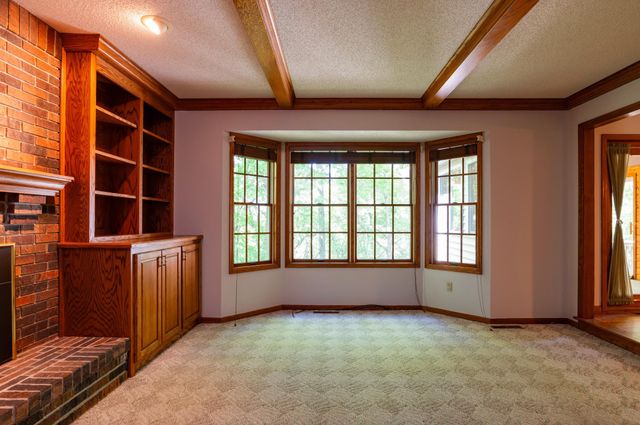 875 Midwest Trail N, Lake Elmo, MN 55042