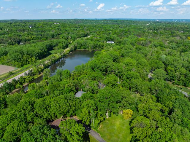875 Midwest Trail N, Lake Elmo, MN 55042